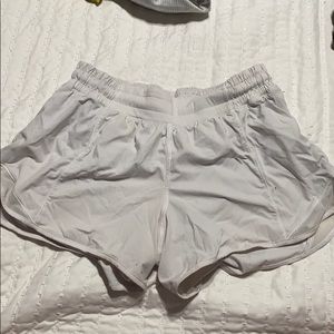 Lululemon hotty hot shorts
